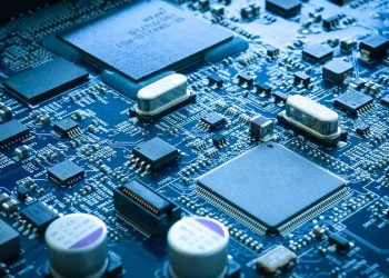 The Semiconductor Supply Chain: Challenges and Transformations in Advanced Manufacturing