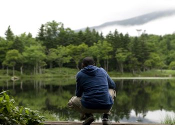 Whispers between Earth and Humanity