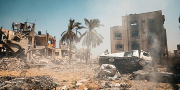 Intervention or Restraint? Debating International Responses to Armed Conflicts